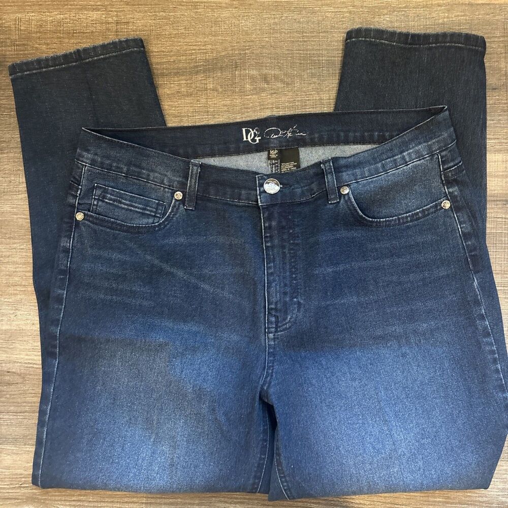 DG2 by Diane Gilman Jeans Womens 16p Petite Blue Dark Wash Embroidered Bootcut